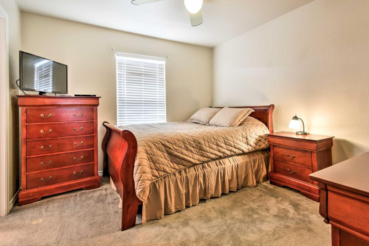 Waterfront Townhome With Pool And Dock! *
