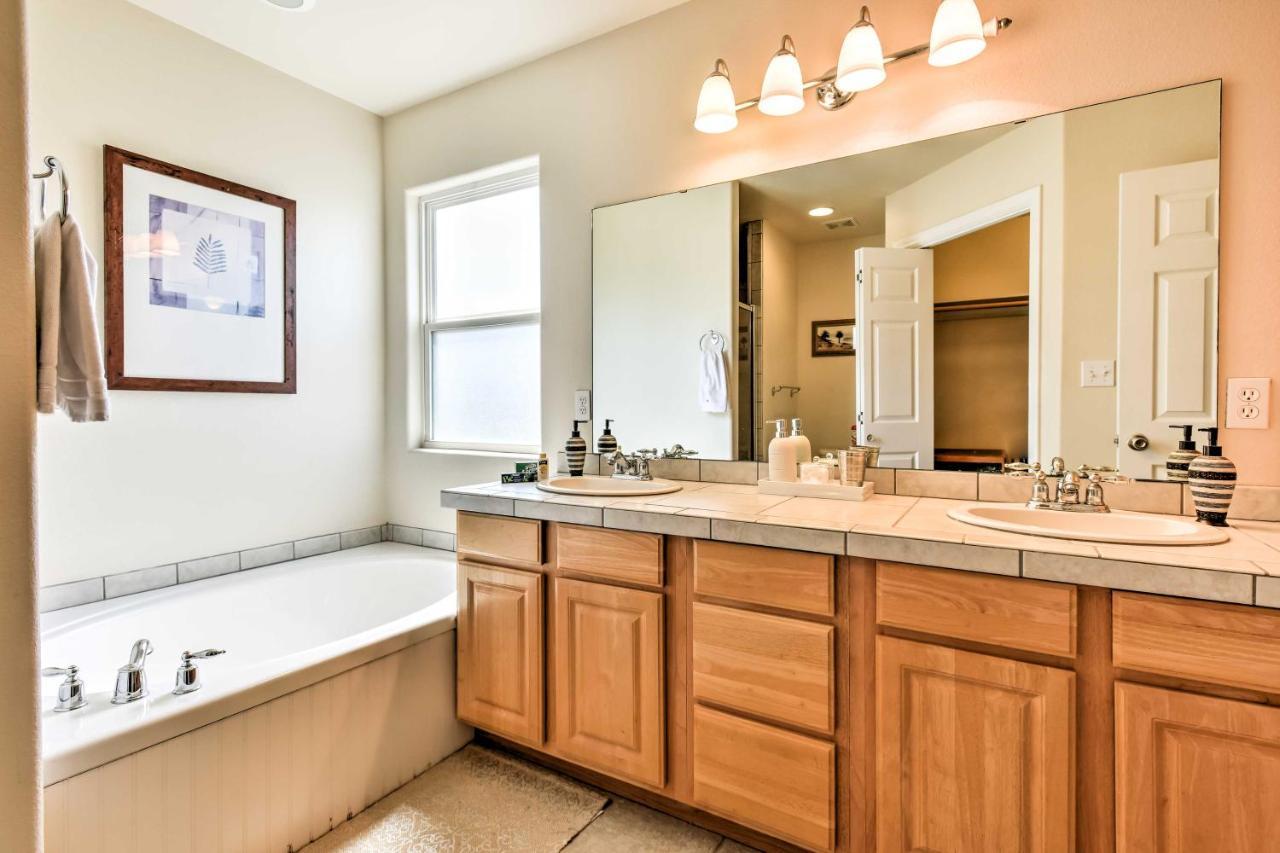 Waterfront Townhome With Pool And Dock!